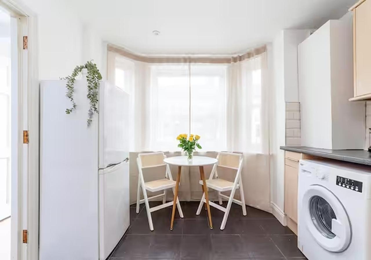 Arte Stays Serviced Houses Stratford - 3 Bedrooms 2 Bathrooms Houses London, Stratford, Maryland, Free Parking, Garden, Weekly Or Monthly Stays - Up To 8 Guests 외부 사진