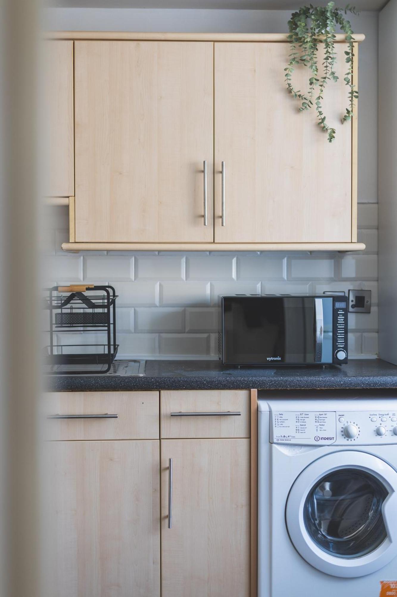 Arte Stays Serviced Houses Stratford - 3 Bedrooms 2 Bathrooms Houses London, Stratford, Maryland, Free Parking, Garden, Weekly Or Monthly Stays - Up To 8 Guests 외부 사진